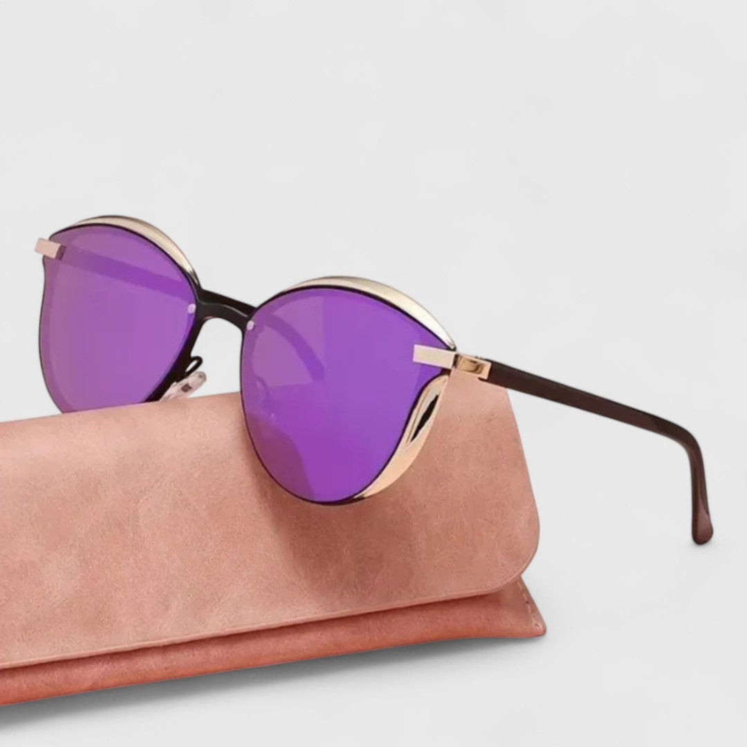 Preslee | Sophisticated Sunglasses - View 3