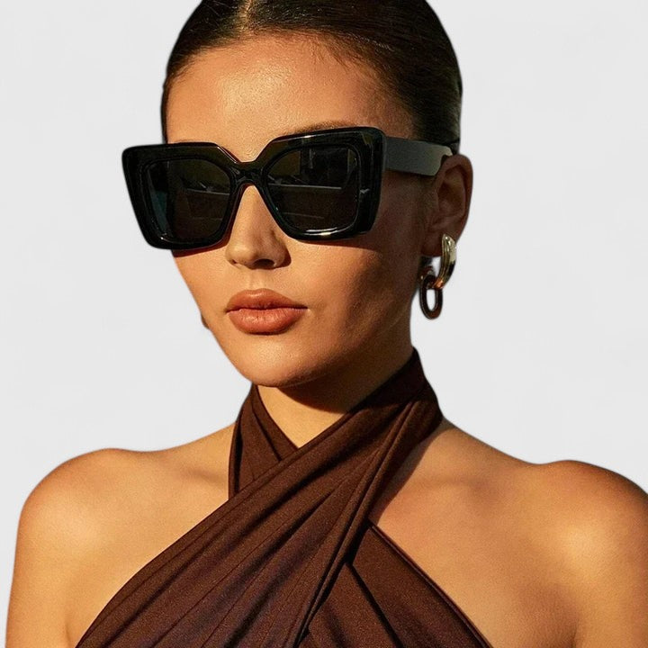 Raeyana | Elegant Sunglasses - View 2
