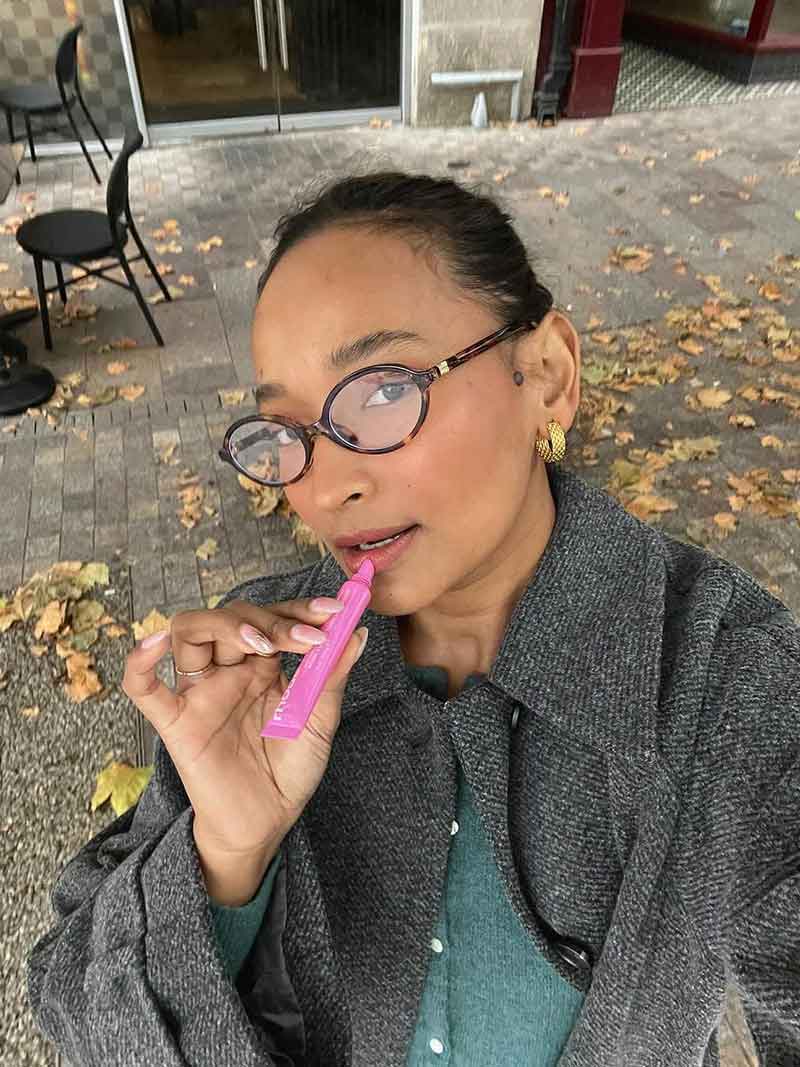 Brynlee | Chic Reading Glasses - View 2