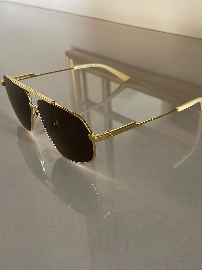 Elliette | Refined Sunglasses - View 9