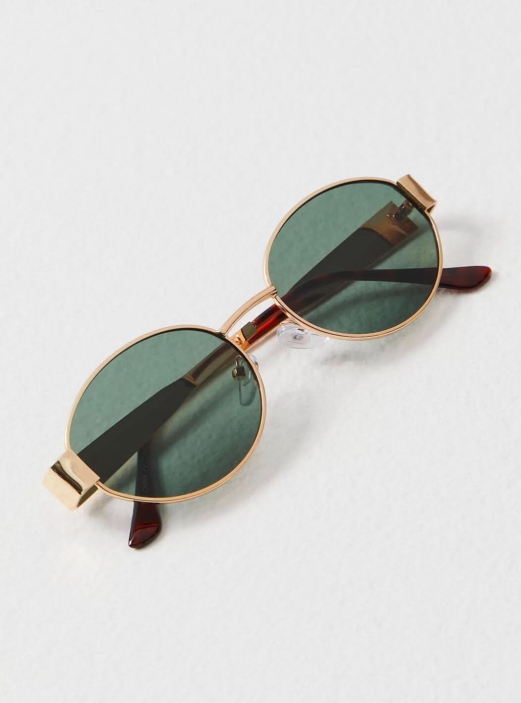 Zariyah | Elegant Sunglasses - View 9