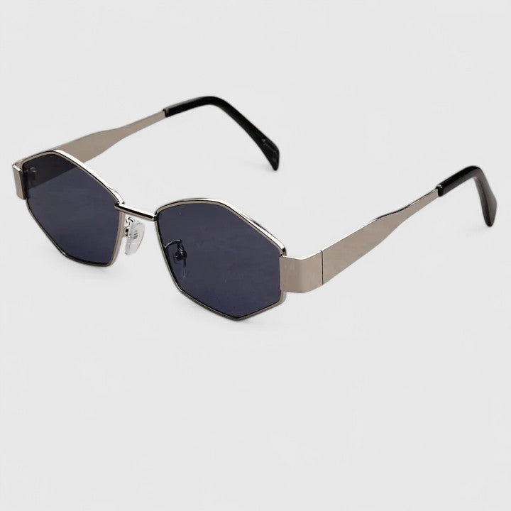 Makynna | Sophisticated Sunglasses - View 8